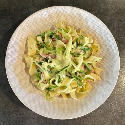 Courgettes carbonara